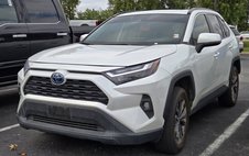 2023 Toyota RAV4 Hybrid XLE Premium