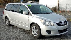 2009 Volkswagen Routan SE