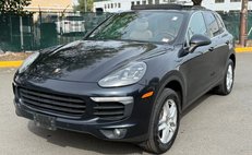 2017 Porsche Cayenne Base