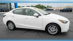 2017 Toyota Yaris iA Base