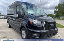 2025 Ford Transit XLT