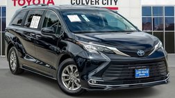 2023 Toyota Sienna XLE
