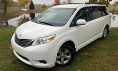 2012 Toyota Sienna LE