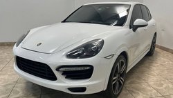 2014 Porsche Cayenne GTS
