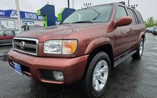2003 Nissan Pathfinder LE