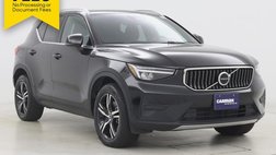 2025 Volvo XC40 B5 Core Bright Theme