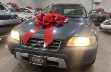 2005 Volvo XC70 Base