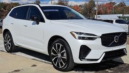 2023 Volvo XC60 B5 Plus Dark Theme