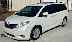2017 Toyota Sienna XLE 7-Passenger Auto Access Seat