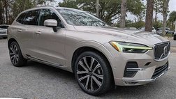 2023 Volvo XC60 B5 Ultimate Bright Theme