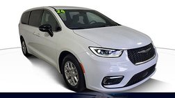 2024 Chrysler Pacifica Touring