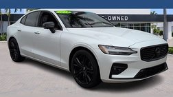 2024 Volvo S60 B5 Plus Black Edition