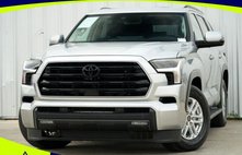 2023 Toyota Sequoia SR5