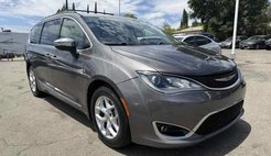 2017 Chrysler Pacifica Touring L FWD