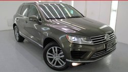 2016 Volkswagen Touareg V6 Lux