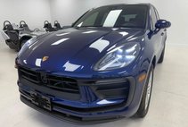 2024 Porsche Macan T