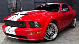 2005 Ford Mustang GT Deluxe
