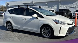 2016 Toyota Prius v Five