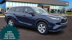 2020 Toyota Highlander LE