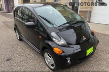 2016 Mitsubishi i-MiEV ES