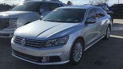 2016 Volkswagen Passat 1.8T SE