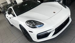2019 Porsche Panamera Turbo