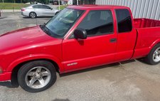 2003 Chevrolet S-10 LS