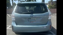 2014 Toyota Prius v Two