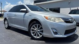 2014 Toyota Camry Hybrid XLE