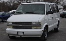 2002 Chevrolet Astro LS