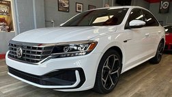 2021 Volkswagen Passat R-Line