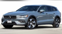 2024 Volvo V60 Cross Country B5 Plus
