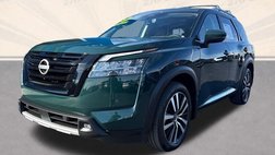 2024 Nissan Pathfinder Platinum