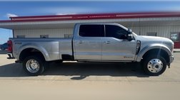 2023 Ford F-450 Super Duty Lariat