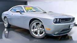 2013 Dodge Challenger SXT Plus