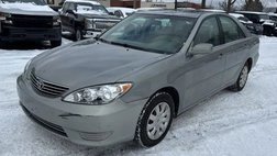 2005 Toyota Camry LE