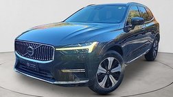 2023 Volvo XC60 Recharge T8 Core Bright Theme