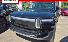 2025 Rivian R1T Adventure