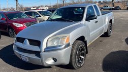 2007 Mitsubishi Raider LS
