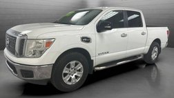 2017 Nissan Titan SV