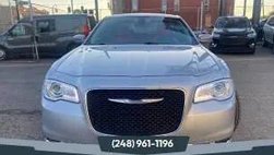 2019 Chrysler 300 Touring L