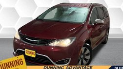 2017 Chrysler Pacifica Hybrid Platinum