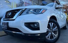 2017 Nissan Pathfinder SL