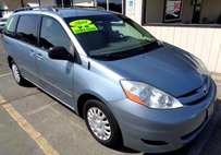 2009 Toyota Sienna CE FWD 7-Passenger