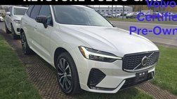 2023 Volvo XC60 B5 Plus Dark Theme