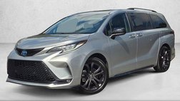 2022 Toyota Sienna XSE 7-Passenger