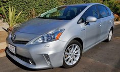 2012 Toyota Prius v Five
