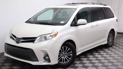 2020 Toyota Sienna XLE