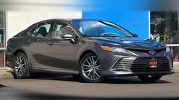 2023 Toyota Camry Hybrid XLE