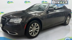2022 Chrysler 300 Touring